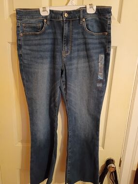 American Eagle Outfitters Luxe Stretch Medium Wash Hi-Rise Skinny Kick Jeans  12